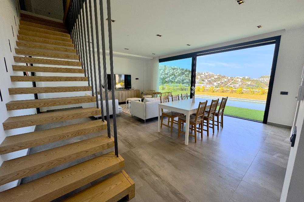 Bodrum Koyunbaba Deniz Manzaralı Özel Havuzlu 4+1 Kiralık Villa