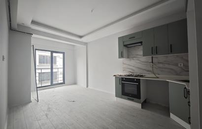 CENTURY 21 BAL'DAN  1.ORUÇGAZI MAHALLESİNDE KAPALI GARAJLI   SATILIK 2+1 DAİRE