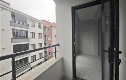 CENTURY 21 BAL'DAN  1.ORUÇGAZI MAHALLESİNDE KAPALI GARAJLI   SATILIK 2+1 DAİRE