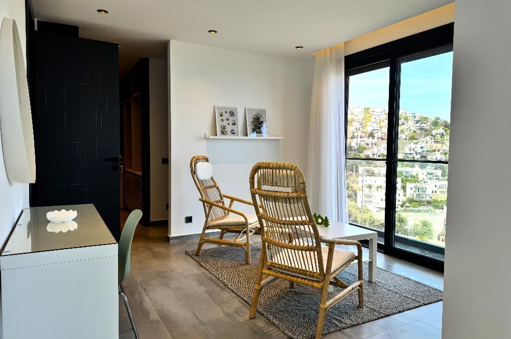 Bodrum Koyunbaba Deniz Manzaralı Özel Havuzlu 4+1 Kiralık Villa