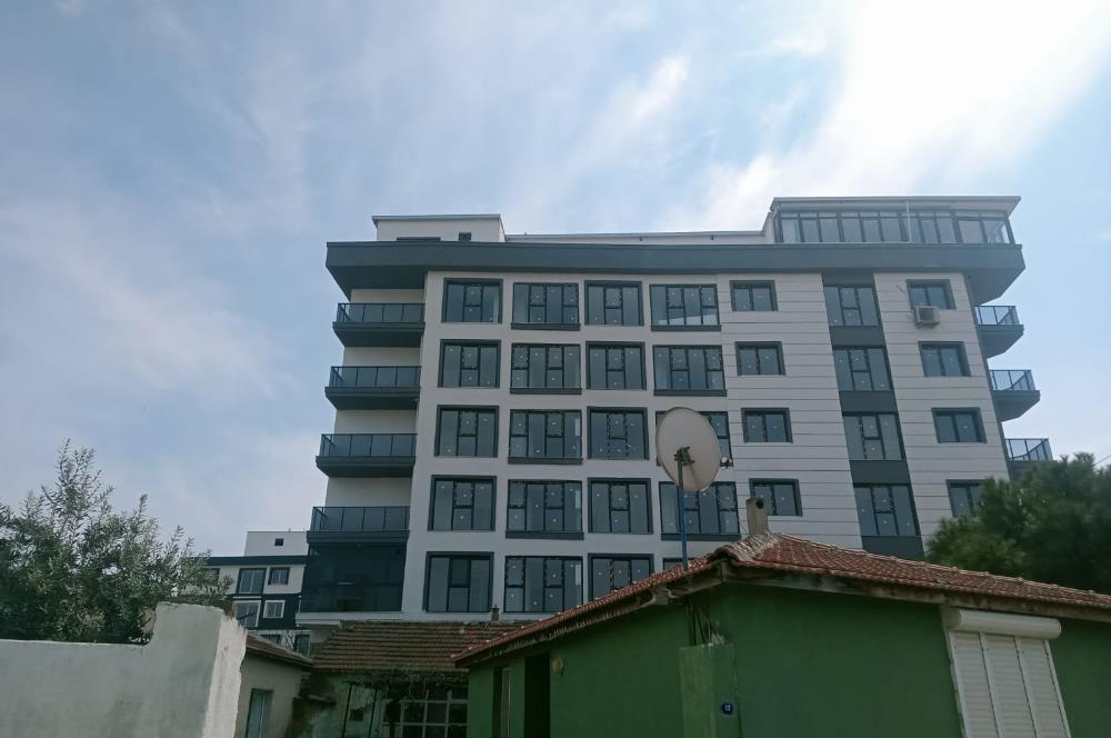 Seyrek Merkezde Satılık 1+1 Daire