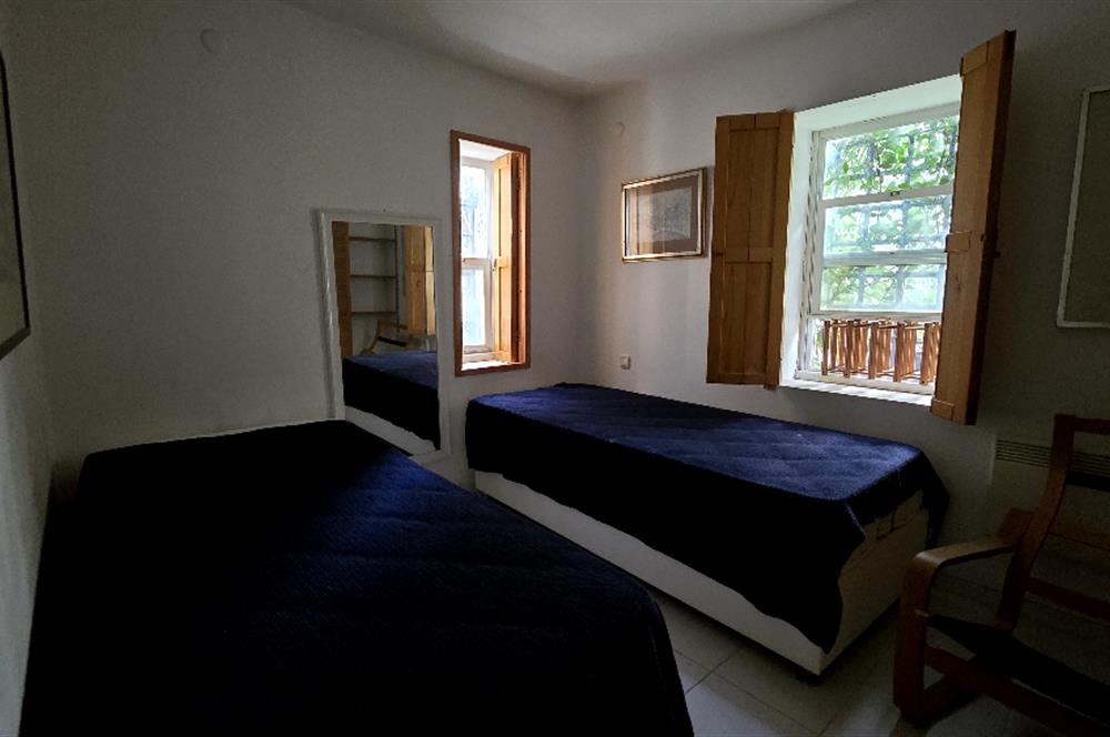 BODRUM TORBA 4+2 ORJİNAL TAŞ TRİPLEKS VİLLA