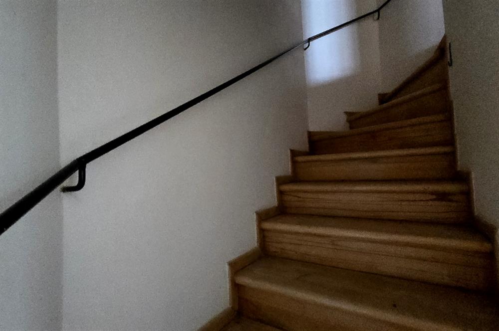 BODRUM TORBA 4+2 ORJİNAL TAŞ TRİPLEKS VİLLA