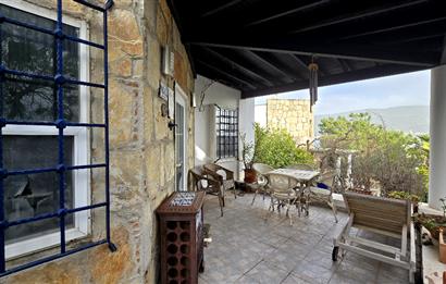 BODRUM TORBA 4+2 ORJİNAL TAŞ TRİPLEKS VİLLA