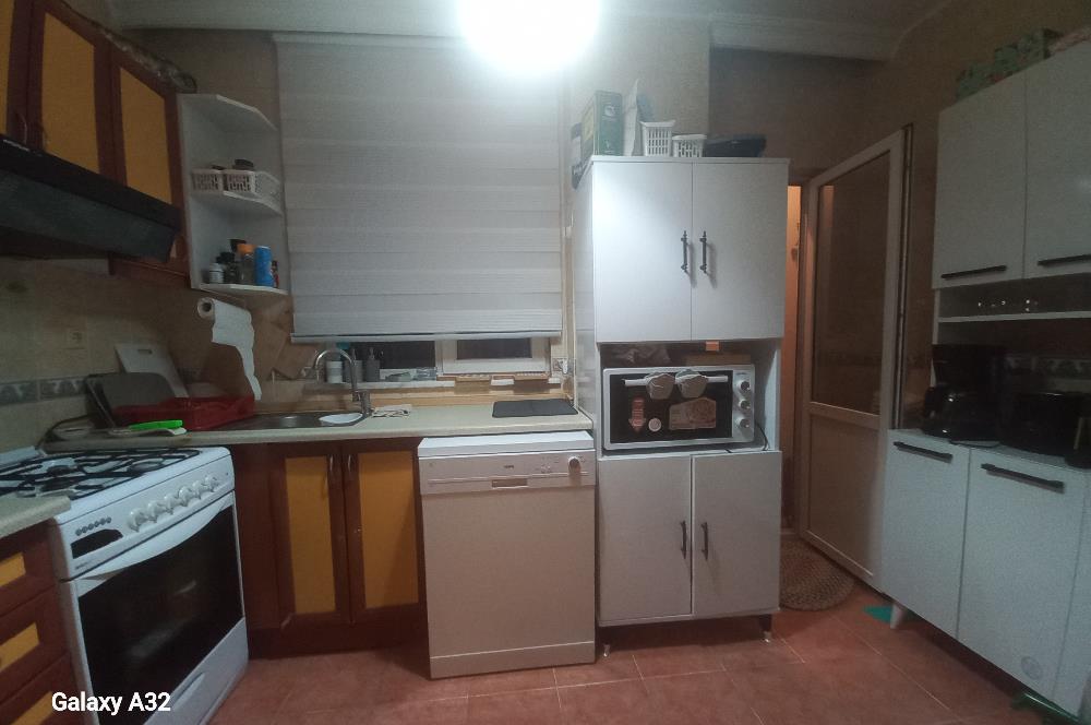 FULYADA YATIRIMLIK & OTURUMA UYGUN 2+1 ARA KAT DAİRE