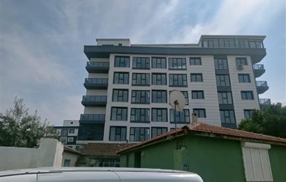 Seyrek Merkezde Satılık 1+1 Daire