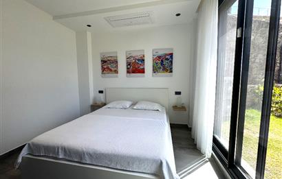 Bodrum Koyunbaba Deniz Manzaralı Özel Havuzlu 4+1 Kiralık Villa