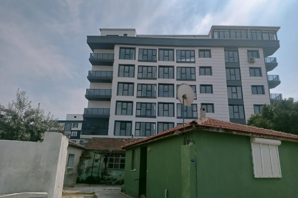 Seyrek Merkezde Satılık 1+1 Daire