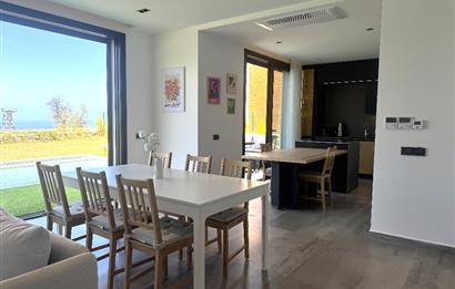 Bodrum Koyunbaba Deniz Manzaralı Özel Havuzlu 4+1 Kiralık Villa