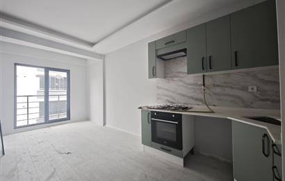 CENTURY 21 BAL'DAN  1.ORUÇGAZI MAHALLESİNDE KAPALI GARAJLI   SATILIK 2+1 DAİRE