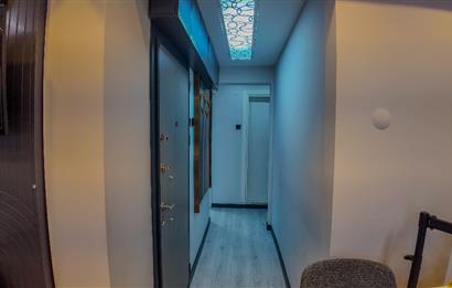 CENTURY21 LOCA'DAN BAHÇELİEVLER'DE KONUT VE OFİSE UYGUN DAİRE