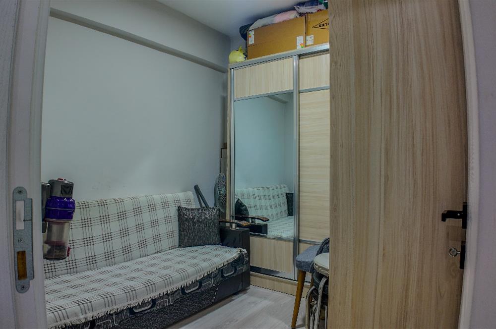 CENTURY21 LOCA'DAN BAHÇELİEVLER'DE KONUT VE OFİSE UYGUN DAİRE