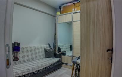 CENTURY21 LOCA'DAN BAHÇELİEVLER'DE KONUT VE OFİSE UYGUN DAİRE