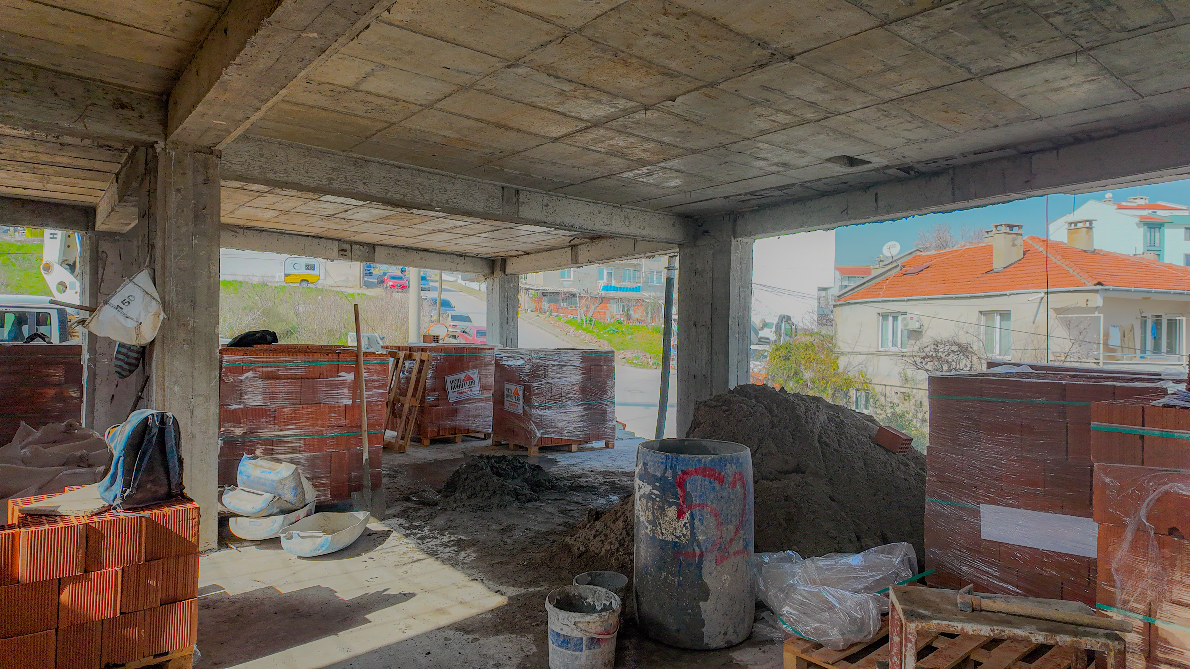 C21 LOCA'DAN YILDIZ'DA İNŞAAT HALİNDE SATILIK DÜKKAN