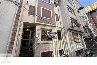 Çukurcuma'da Satılık 3Katlı Bina Airbnb'ye Uygun Yatırım Fırsatı - 8 - 33046