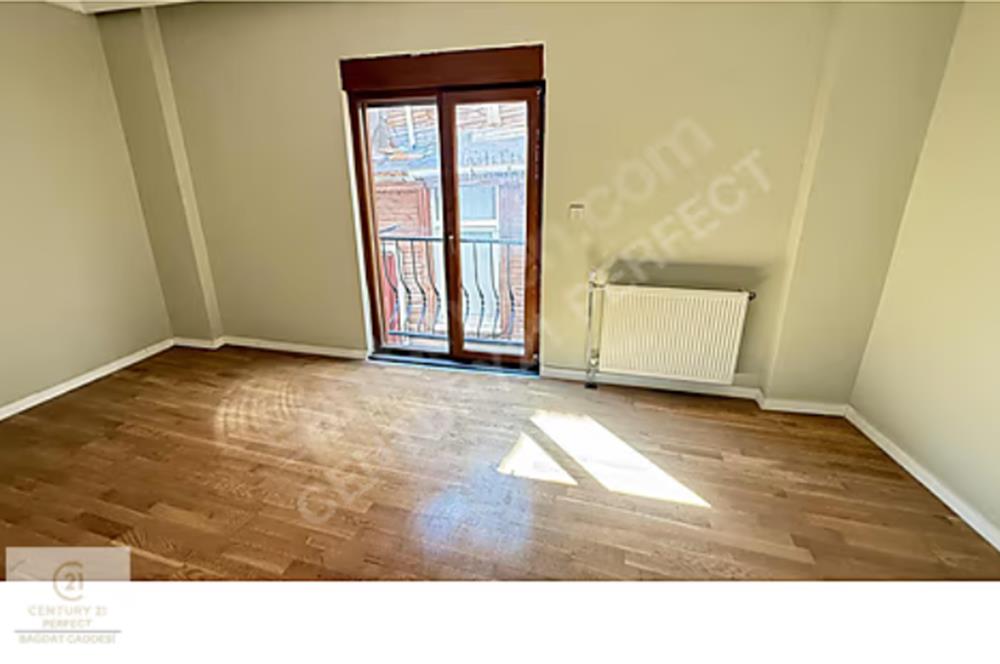 Çukurcuma'da Satılık 3Katlı Bina Airbnb'ye Uygun Yatırım Fırsatı