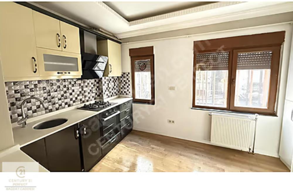 Çukurcuma'da Satılık 3Katlı Bina Airbnb'ye Uygun Yatırım Fırsatı