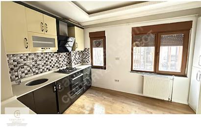 Çukurcuma'da Satılık 3Katlı Bina Airbnb'ye Uygun Yatırım Fırsatı