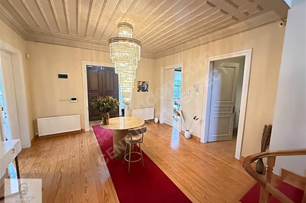 Ortaköy'de Kurumsala Uygun Prestijli Kiralık Tarihi Köşk