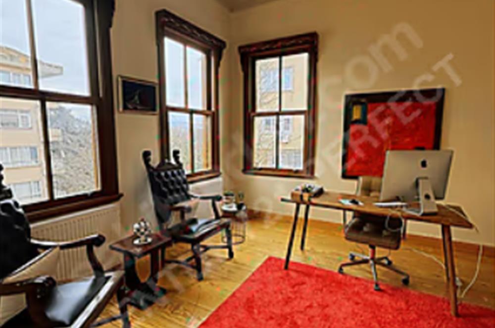 Ortaköy'de Kurumsala Uygun Prestijli Kiralık Tarihi Köşk