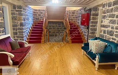 Ortaköy'de Kurumsala Uygun Prestijli Kiralık Tarihi Köşk