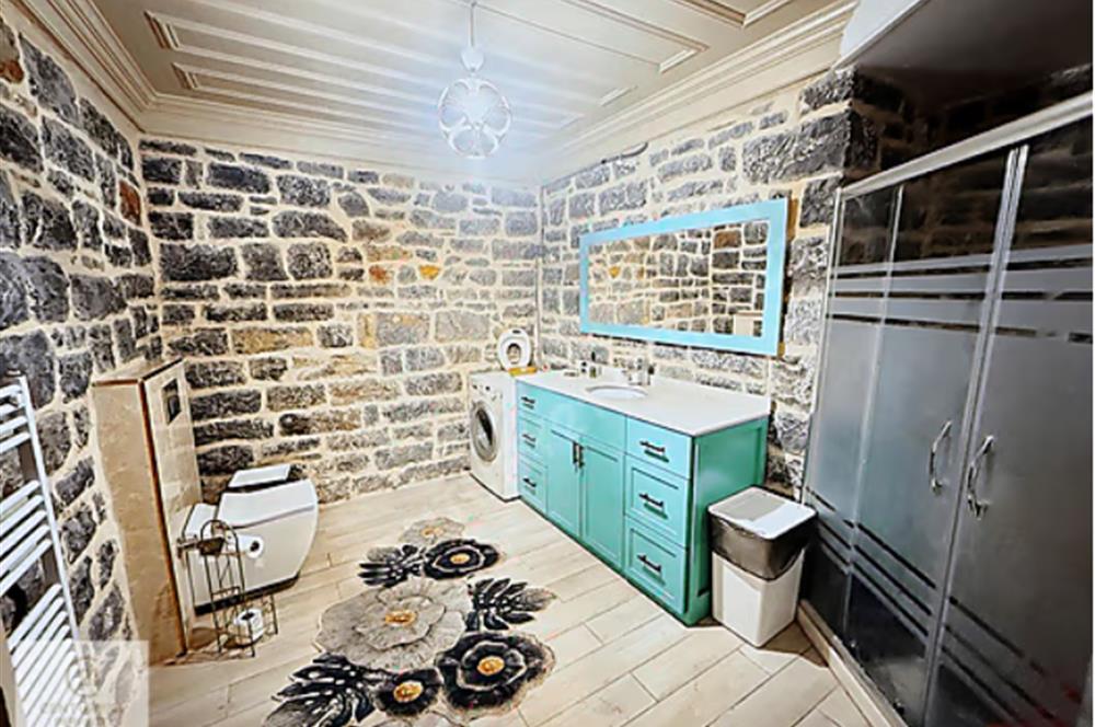 Ortaköy'de Kurumsala Uygun Prestijli Kiralık Tarihi Köşk