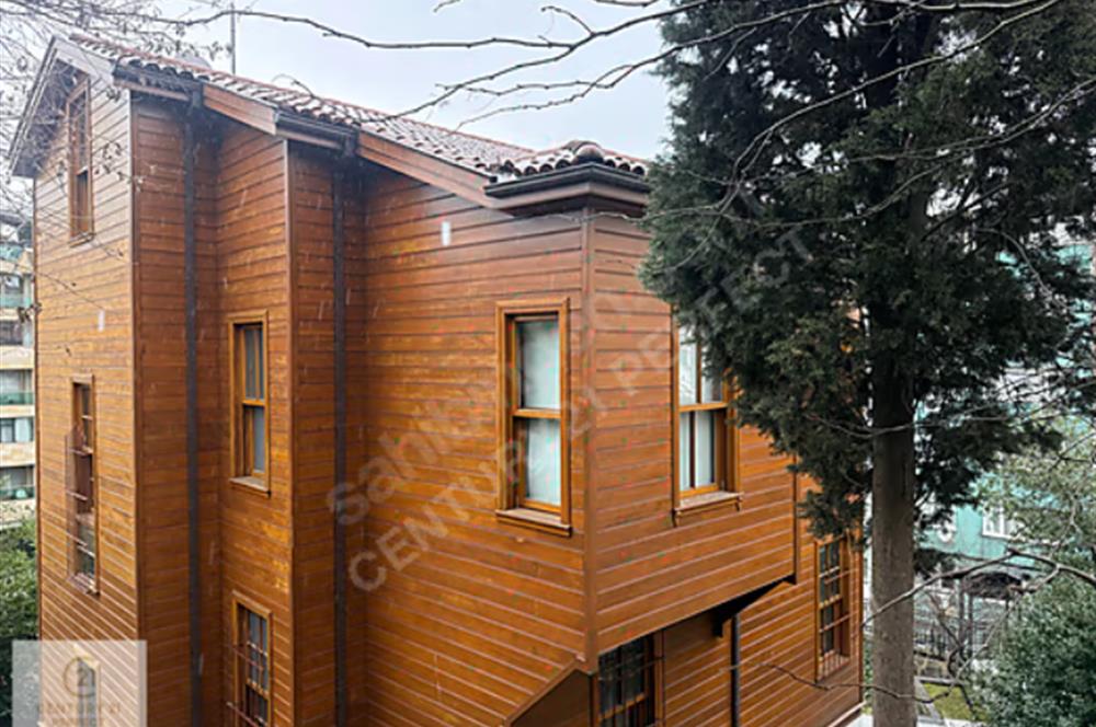 Ortaköy'de Kurumsala Uygun Prestijli Kiralık Tarihi Köşk