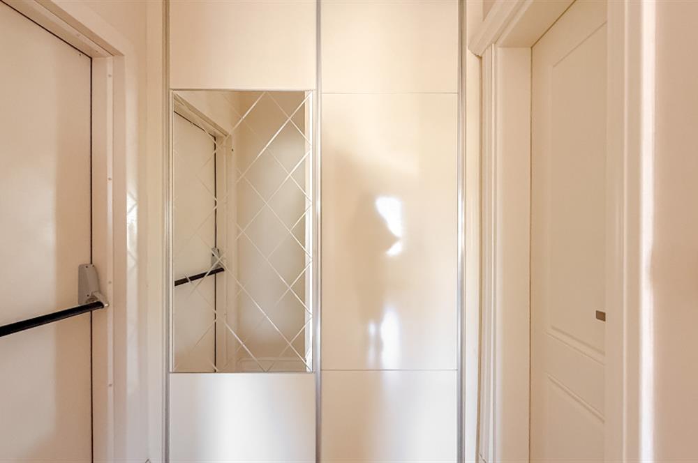 Akçay'ın En Donanımlı Rezidansında Barbekülü, 3+1 Çatı Dubleksi