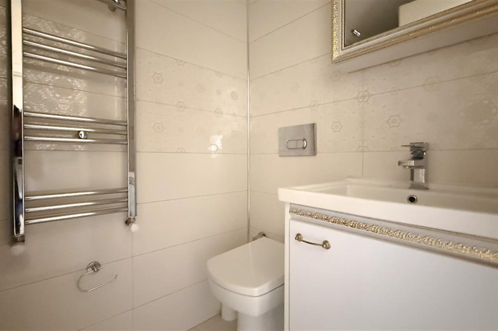 Akçay'ın En Donanımlı Rezidansında Barbekülü, 3+1 Çatı Dubleksi