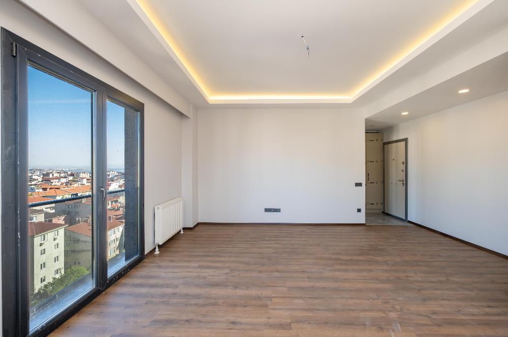 YALI MAHALLESİ'NDE 3+1 90m2 7.KAT OTOPARKLI LÜKS SIFIR DAİRE