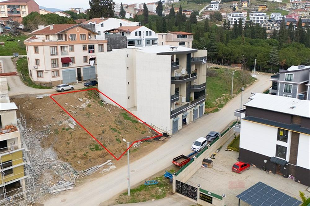 C21 Cius; Umurbey'de 201 m2 Konut İmarlı Satılık Arsa