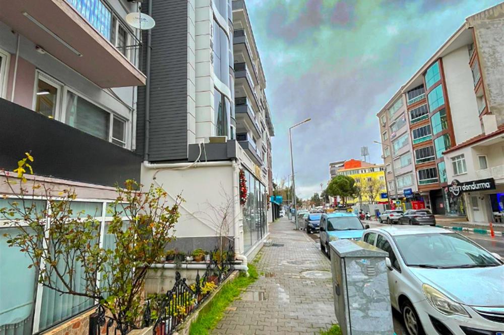 CENTURY21 LOCA'DAN BAHÇELİEVLER'DE KONUT VE OFİSE UYGUN DAİRE
