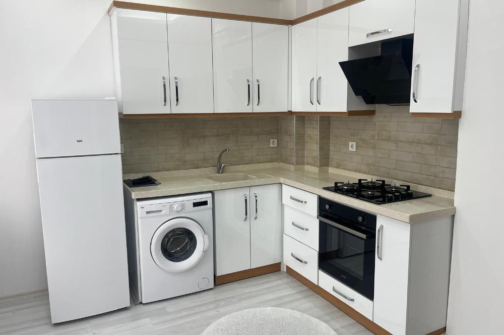 KİRALIK 1+1 DAİRE BAHÇELİEVLER TEKNİK LİSE CADDESİ 50M. 