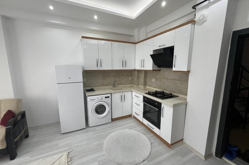 KİRALIK 1+1 DAİRE BAHÇELİEVLER TEKNİK LİSE CADDESİ 50M. 