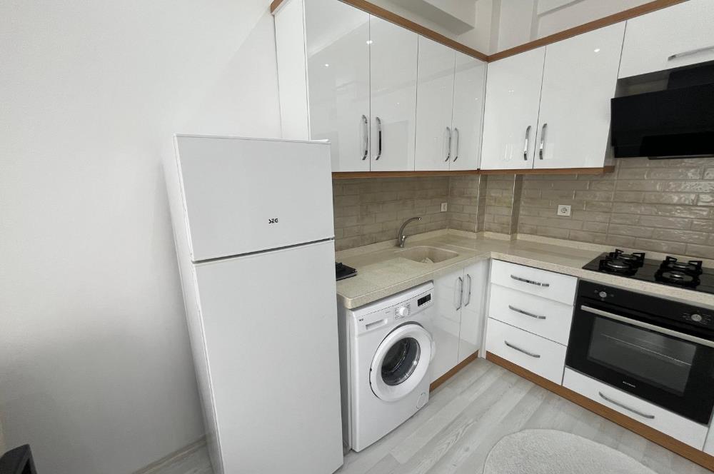 KİRALIK 1+1 DAİRE BAHÇELİEVLER TEKNİK LİSE CADDESİ 50M. 