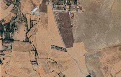 SUBAŞINDA YATIRIMLIK TARLA