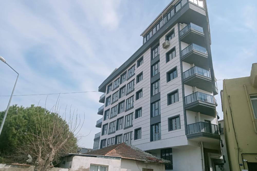 Seyrek Merkezde Satılık 1+1 Daire