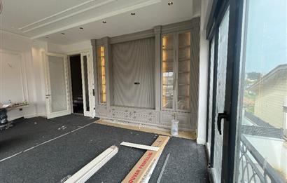 Zekeriyaköy'de Özel Dekorasyonlu, 4+1 Kiralık Villa