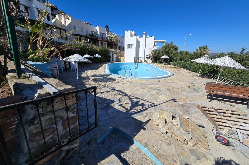 Bodrum Yalıkavak' ta Ferah, Şık ve Deniz Manzaralı  İskeleli Satılık Müstakil Ev