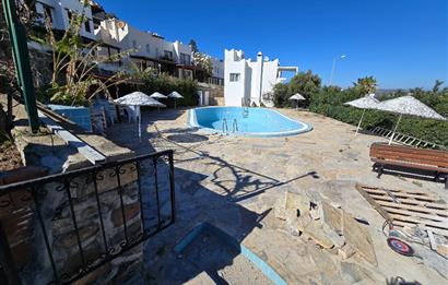 Bodrum Yalıkavak' ta Ferah, Şık ve Deniz Manzaralı  İskeleli Satılık Müstakil Ev