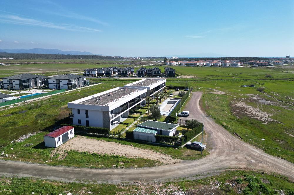 Küçükköyde Havuzlu Sitede Satılık, Lüks ,Yerden Isıtmalı Daire