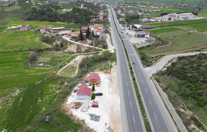 Muğla–Aydın Karayolu Üzerinde Yatırımlık ve Kullanıma 2.466 m² Hazır Arazi
