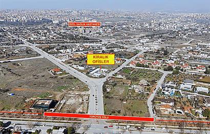 C21 LOFT'TAN DENİZLİ YÜRÜYÜŞ YOLUNDA PRESTİJLİ KİRALIK OFİS