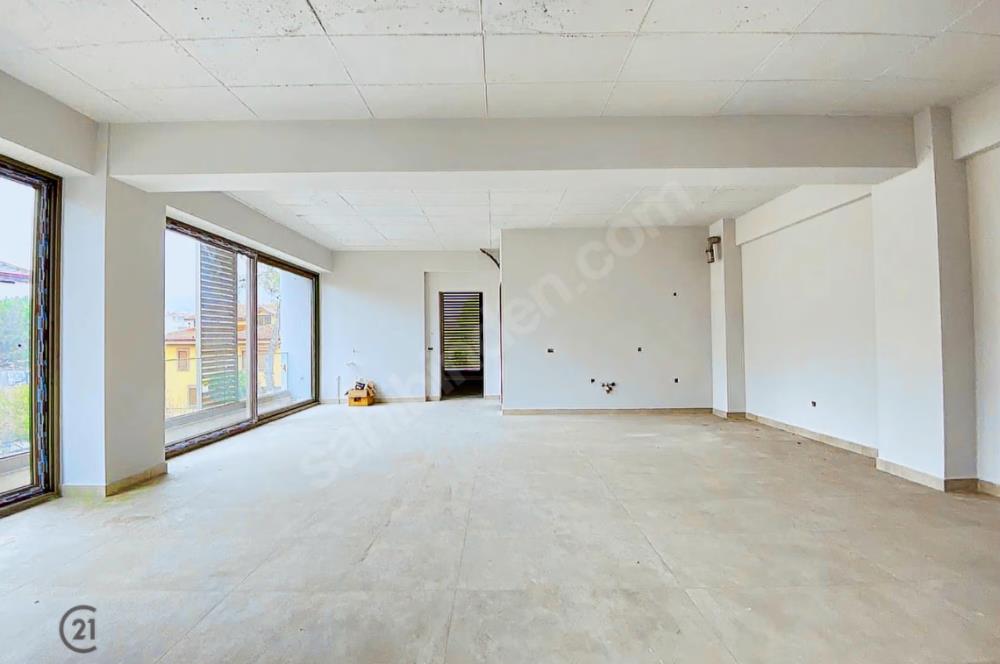 C21 LOFT'TAN KINIKLI'DA SIFIR PRESTİJLİ KOMPLE KİRALIK İŞ YERİ