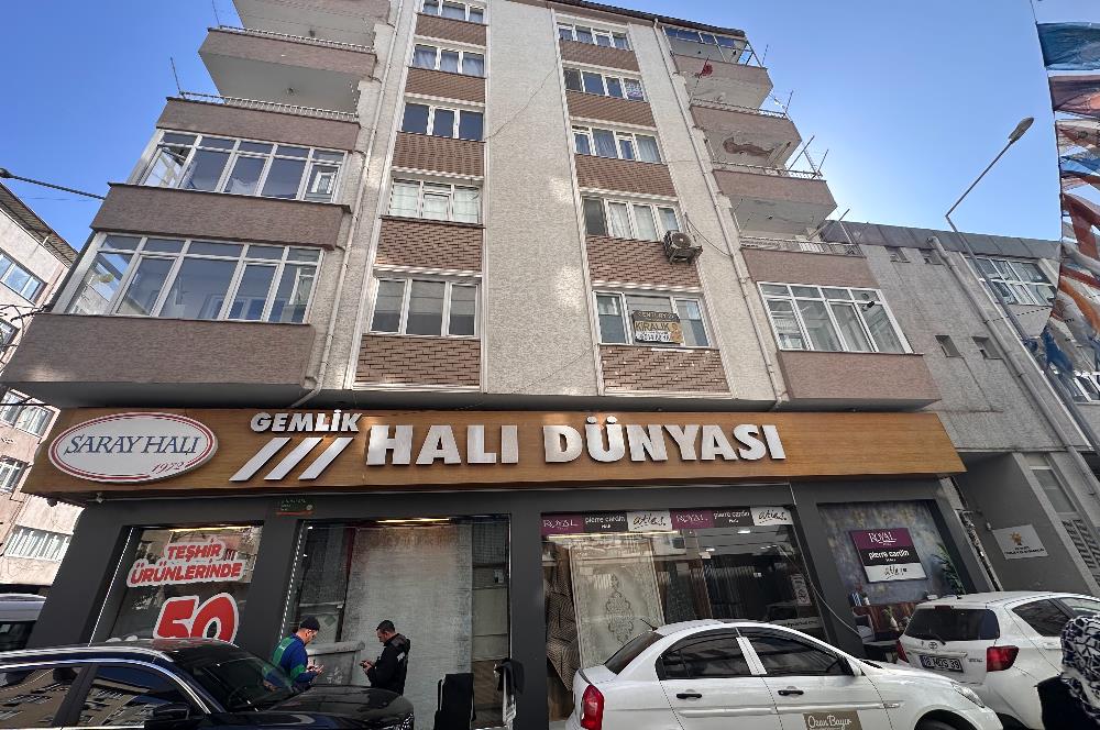 C21 Cius; Şehrin Merkezinde Cadde Üzeri Kiralık 2+1 Daire