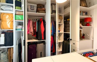 Küçükköyde Havuzlu Sitede Satılık, Lüks ,Yerden Isıtmalı Daire