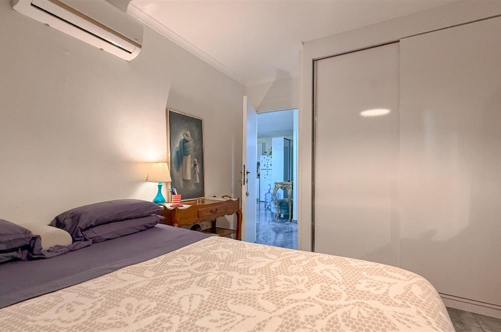 Küçükköyde Havuzlu Sitede Satılık, Lüks ,Yerden Isıtmalı Daire