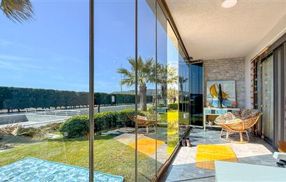 Küçükköyde Havuzlu Sitede Satılık, Lüks ,Yerden Isıtmalı Daire