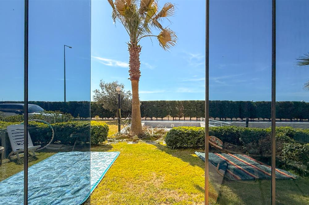 Küçükköyde Havuzlu Sitede Satılık, Lüks ,Yerden Isıtmalı Daire