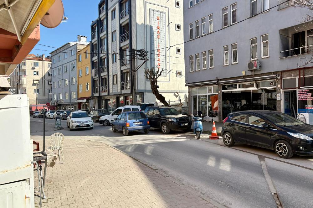 C21 LOCA'DAN ALTIEYLÜL HACIİLBEY EŞYALI KİRALIK DAİRE